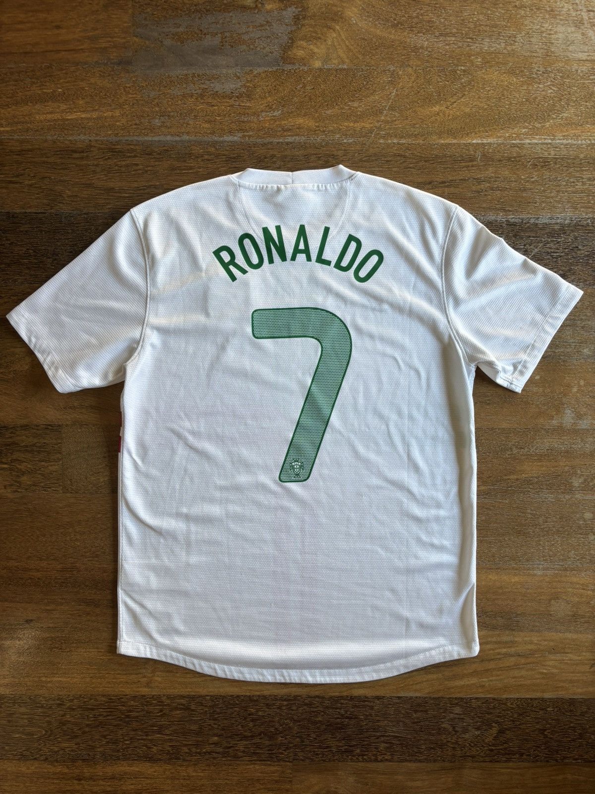 Nike Portugal 2012 Ronaldo 7 Original Nike Size US M / EU 48-50 / 2 - 1 Thumbnail