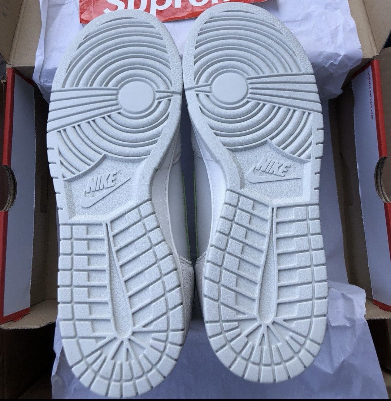 Nike Nike Dunk High SE "Sail" Size US 11 / EU 44 - 5 Thumbnail
