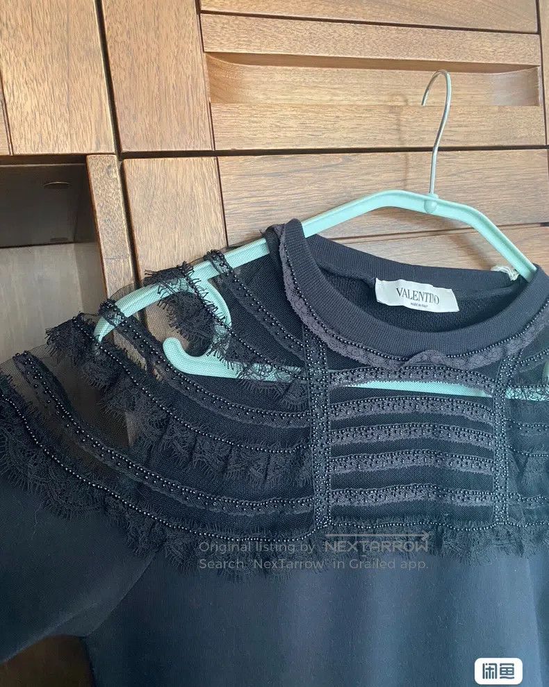 Valentino Valentino Sweatshirt Size S / US 4 / IT 40 - 2 Thumbnail