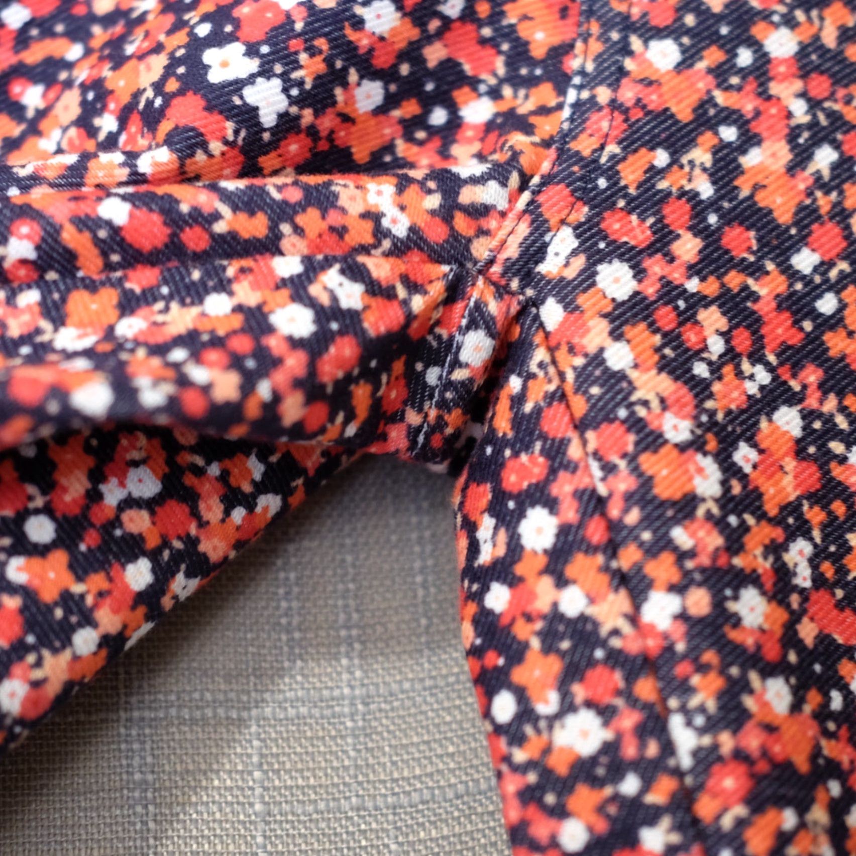 Michael Kors Michael Kors Skinny Jeans Jegging Pull On Floral Womens S Navy/Red/Orange Red/Pink/White XS? No, size S. Size 28" / US 6 / IT 42 - 4 Thumbnail