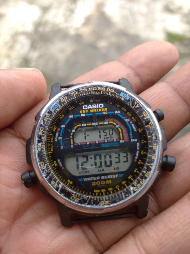Casio CASIO DW-4000 ''Sky Walker'' worn by Van Damme in TimeCop Size ONE SIZE - 8 Thumbnail