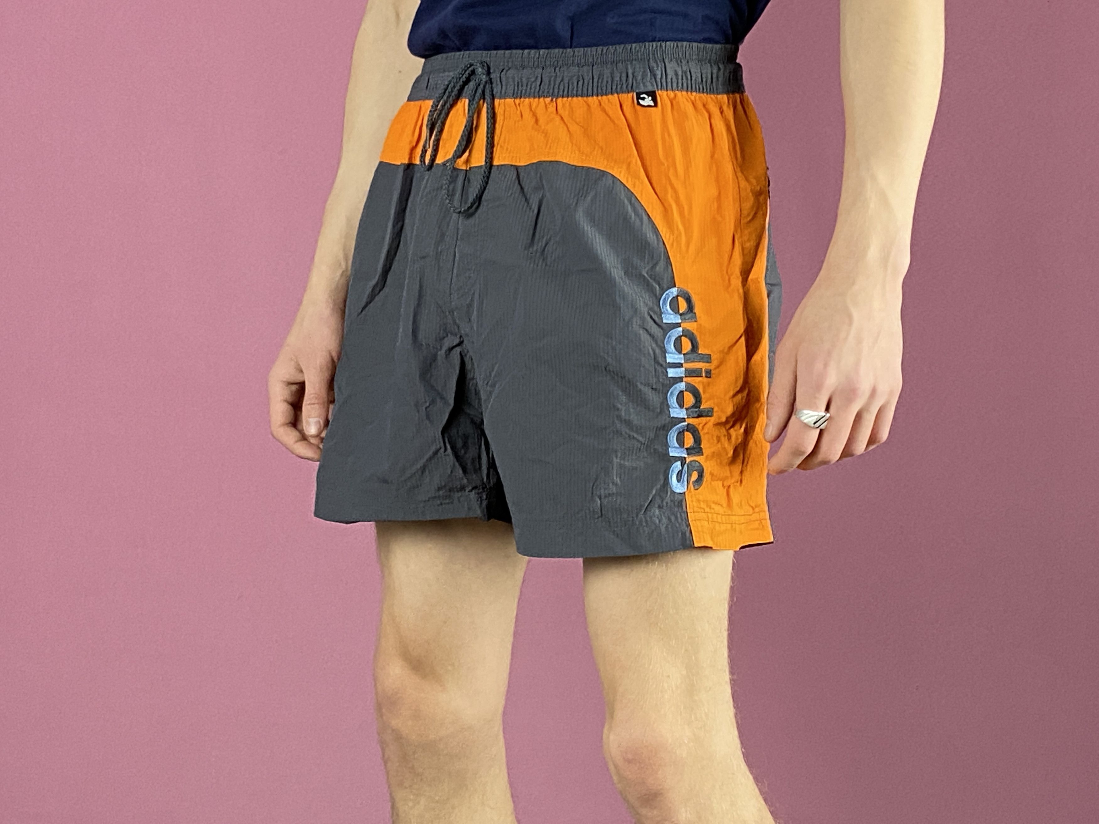 Adidas × Vintage Adidas Vintage Men's Sport Shorts - M Size US 32 / EU 48 - 1 Thumbnail