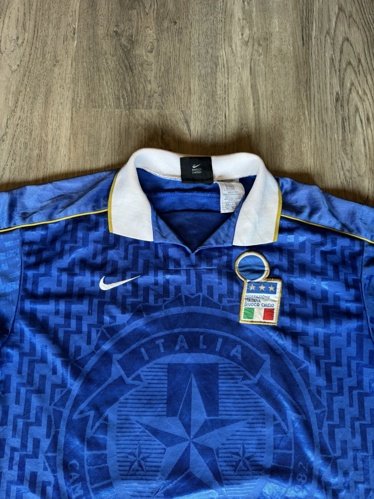 Nike VINTAGE ITALY 1994-1996 HOME JERSEY SHIRT BY NIKE Size US M / EU 48-50 / 2 - 2 Thumbnail