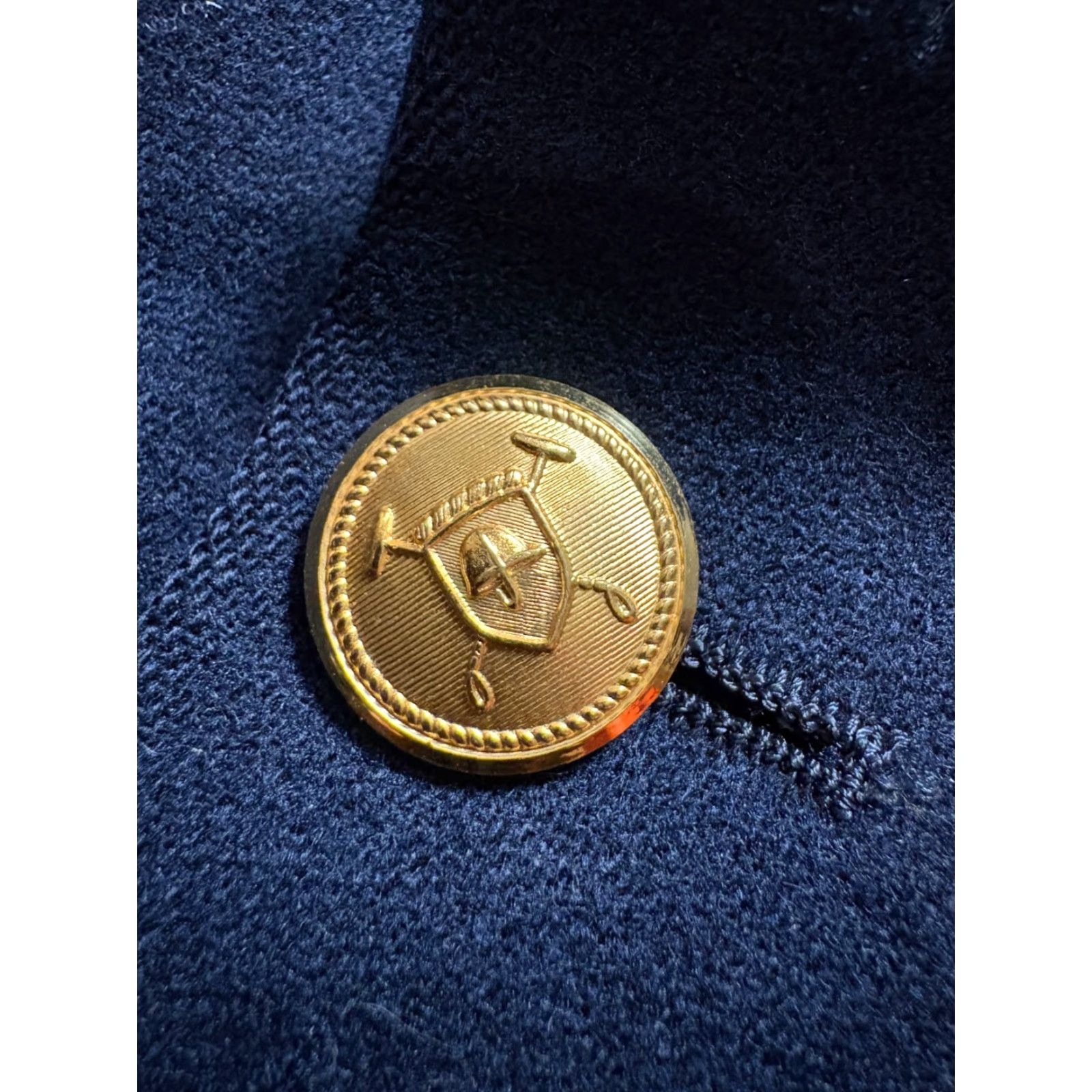 Ralph Lauren VINTAGE Ralph Lauren Polo University Club Wool Blazer Men 43 Navy Blue Two-Button Gold Buttons Blazer Men Regular Fit Notch Lapel Cardigan? Size US XL / EU 56 / 4 - 7 Thumbnail