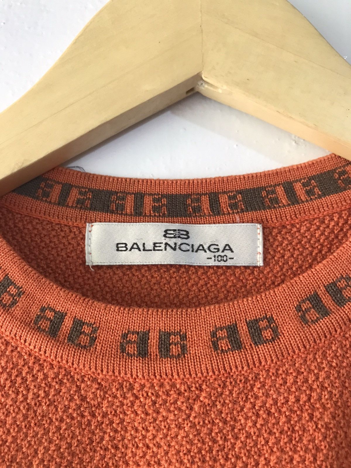 Balenciaga × Vintage Vintage Worn Balenciaga Knitwear vest Size US S / EU 44-46 / 1 - 5 Thumbnail
