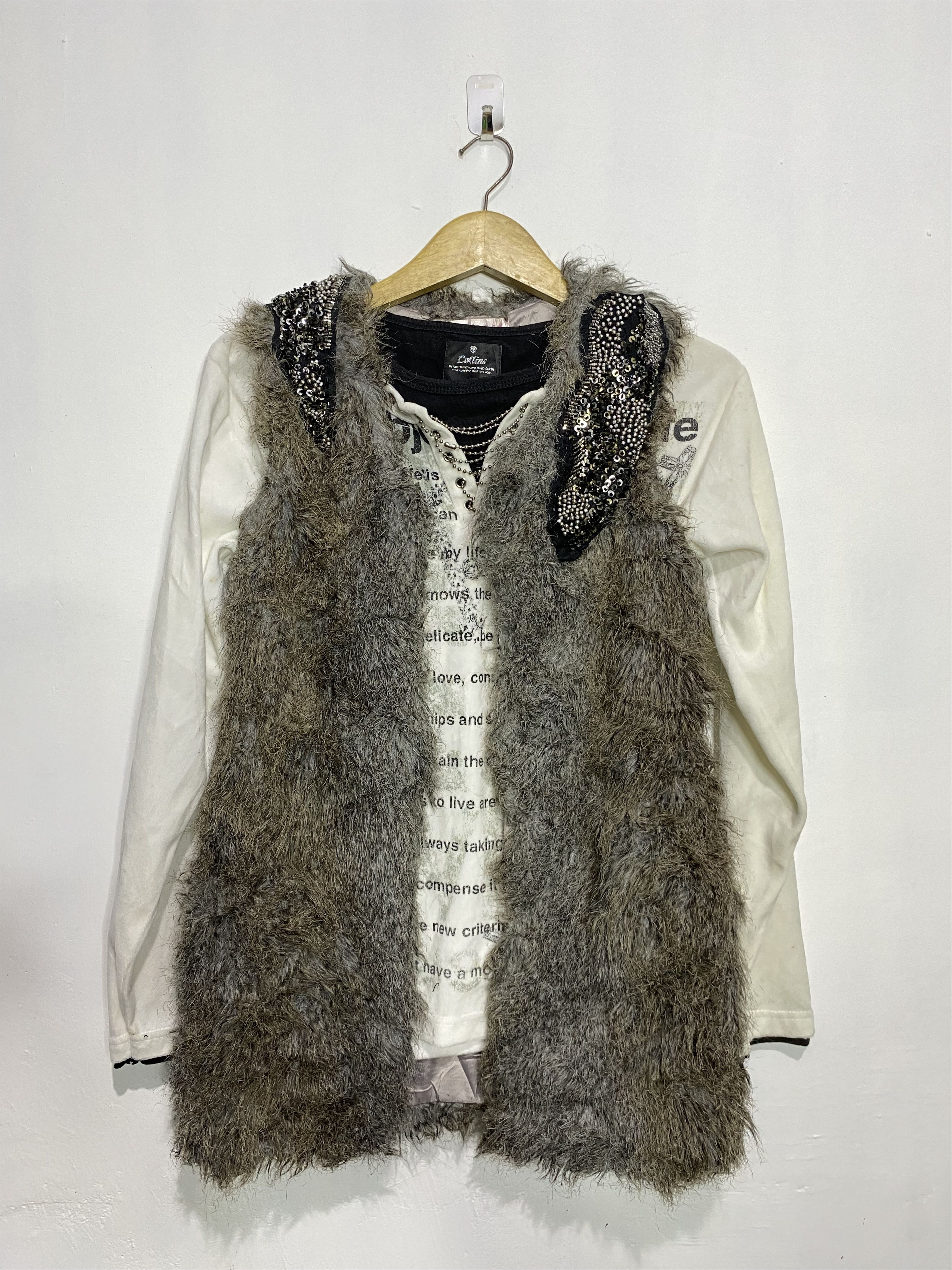 Le Grande Bleu (L.G.B.) Bundling item Faux fur vest vintage ifsixwasnine style Size US S / EU 44-46 / 1 - 1 Thumbnail
