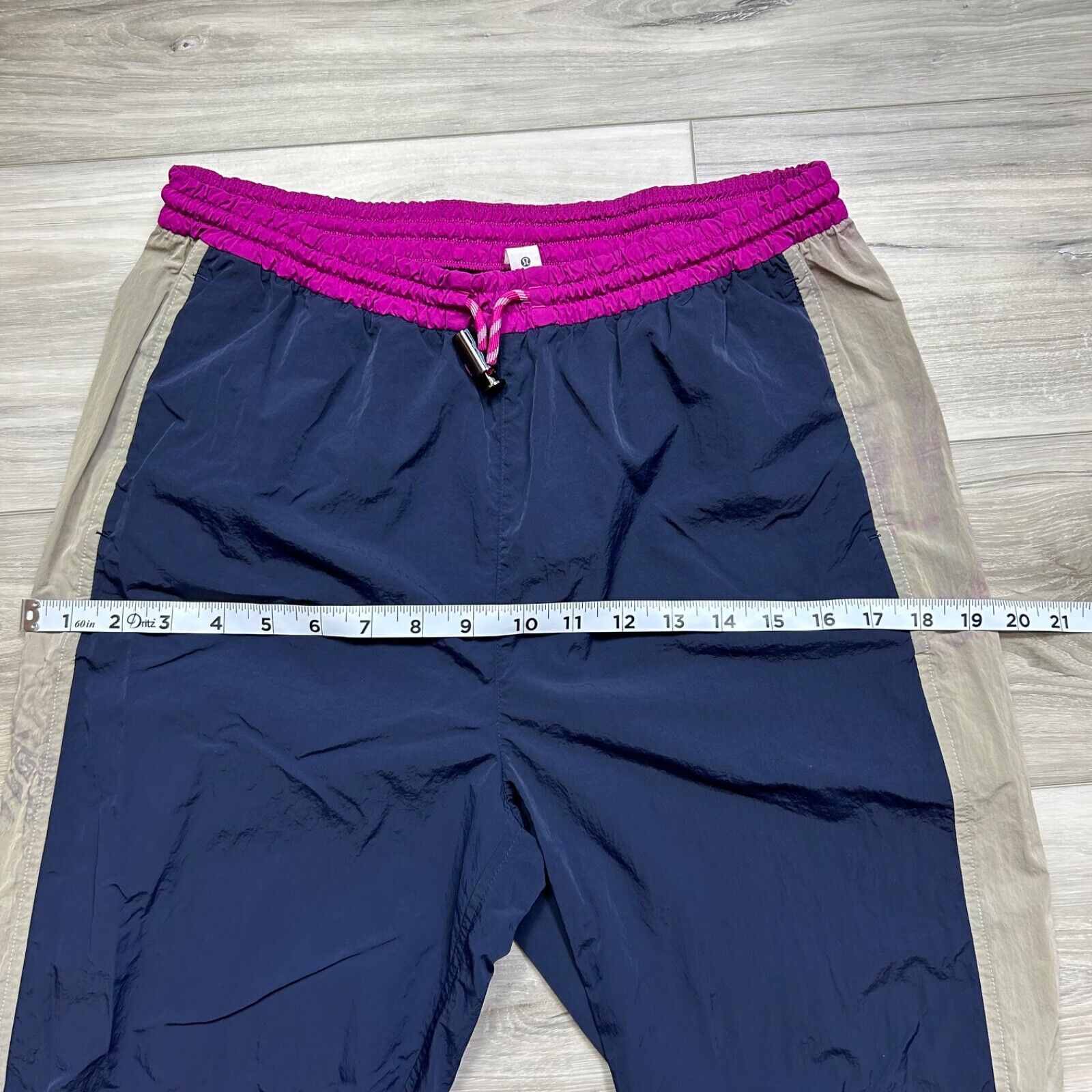 Lululemon Lululemon Track Pant Cafe Au Lait / Ripened Raspberry SIZE 6 Size 28" / US 6 / IT 42 - 7 Thumbnail