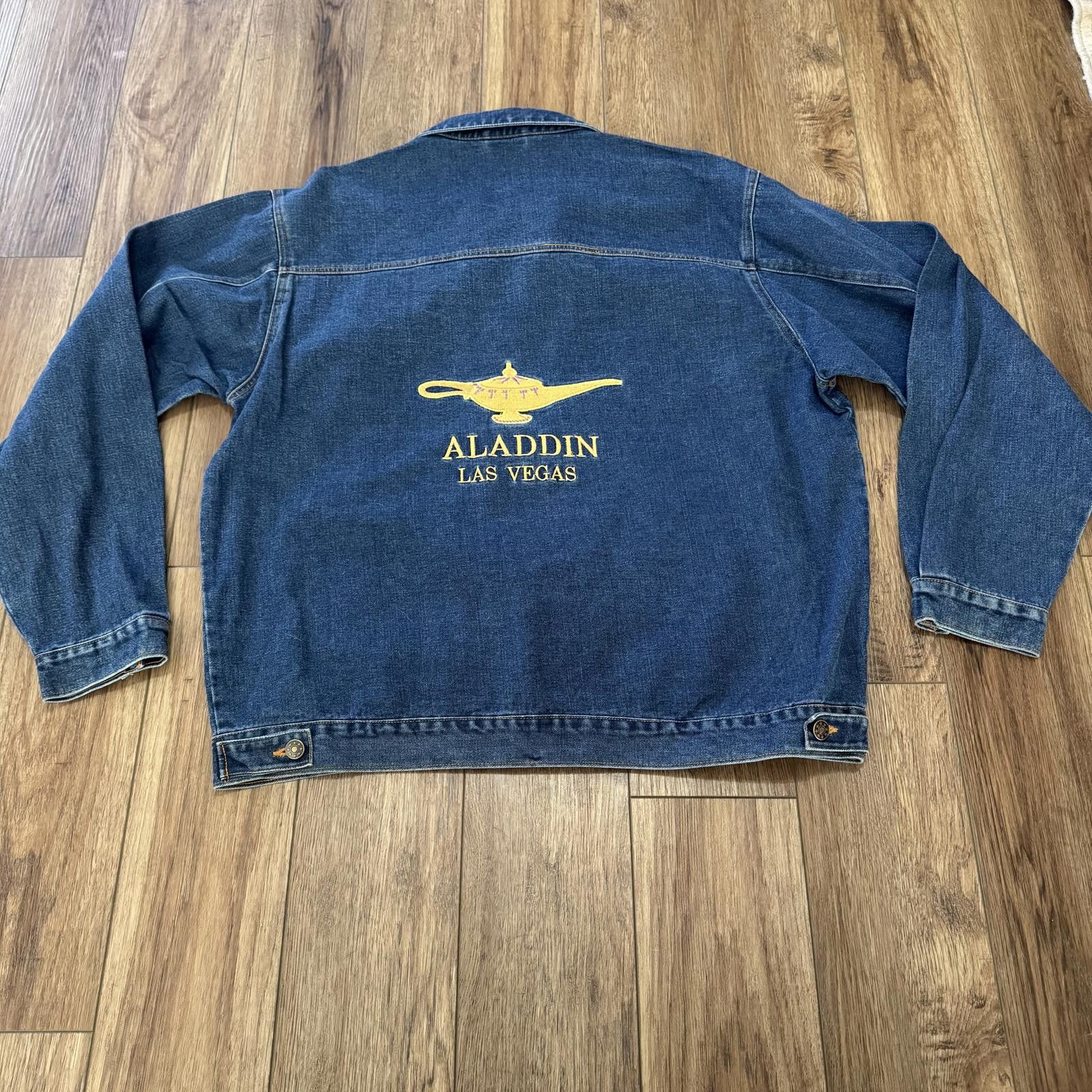 Other Vintage 90s Aladdin Las Vegas Casino Denim Jacket Size US XL / EU 56 / 4 - 2 Thumbnail