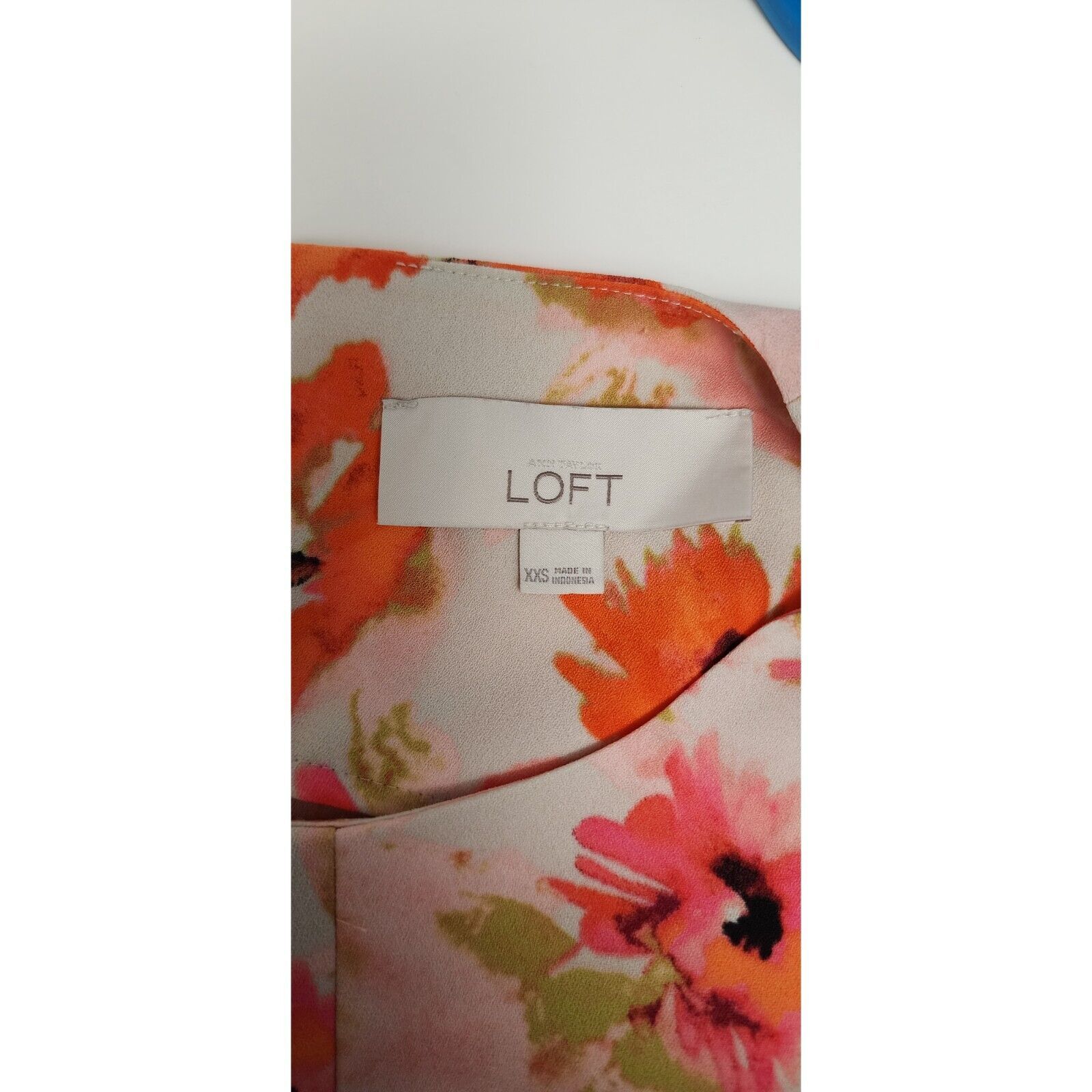 Ann Taylor ANN TAYLOR LOFT Bright Floral Blouse XXS Poppy Keyhole Close Size XXS / US 00 / IT 34 - 7 Thumbnail