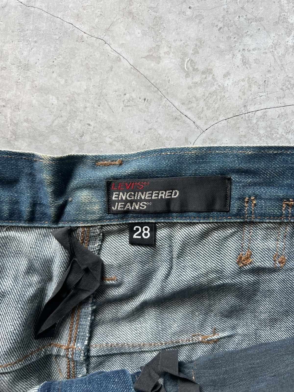 Levi's Levis Engineered Jeans Buckle Back Tag W28 Actual 30x30 Size US 28 / EU 44 - 8 Thumbnail