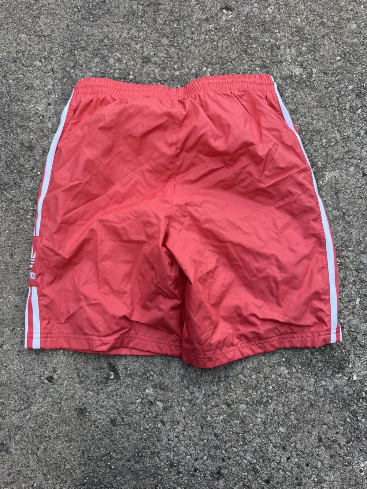 Adidas Adidas orange shorts Size US 34 / EU 50 - 2 Thumbnail