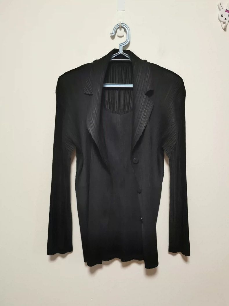 Issey Miyake Issey Miyake size:4 Black suit jacket Size XS / US 0-2 / IT 36-38 - 2 Thumbnail