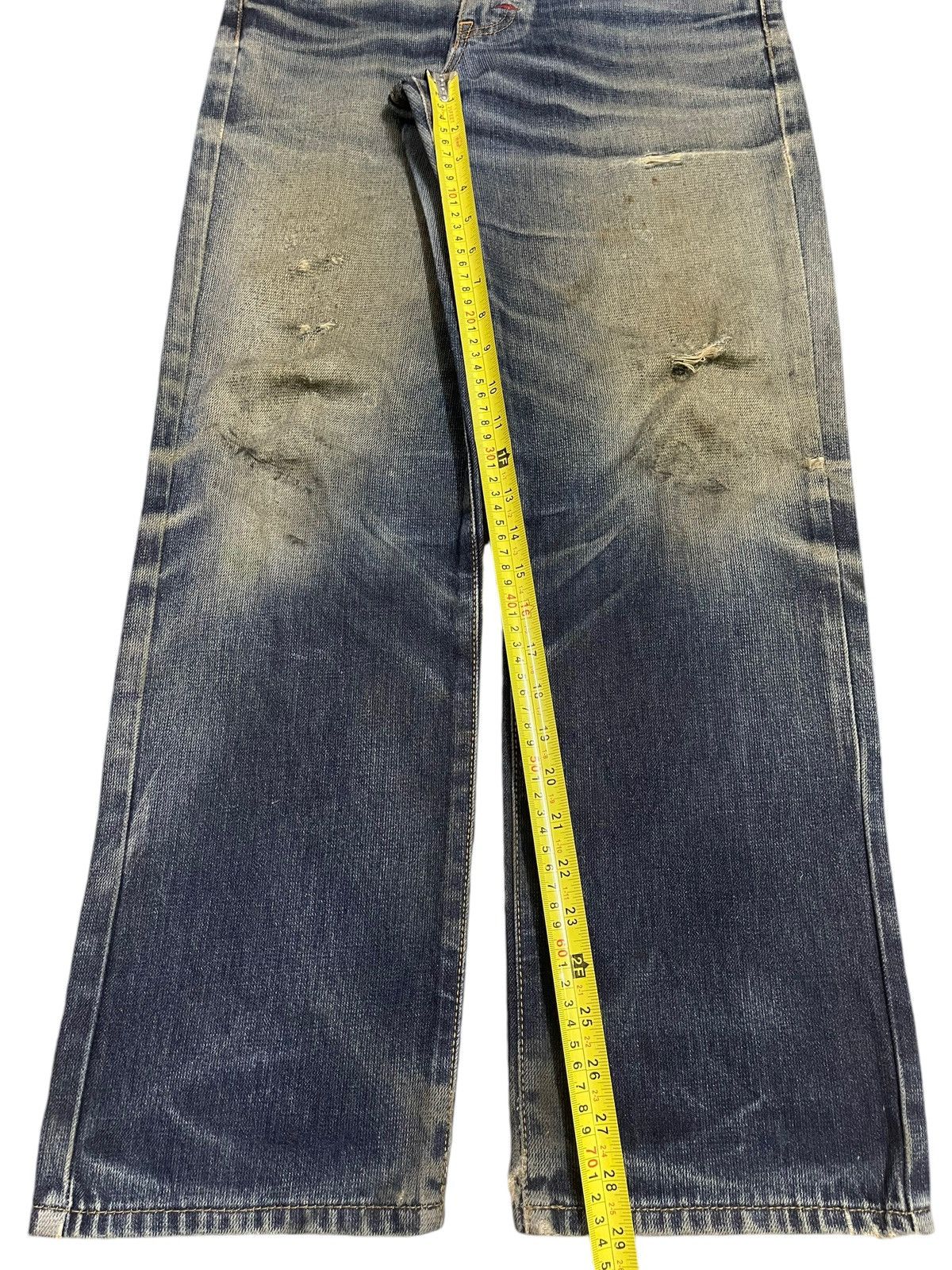 Edwin Vintage Edwin Mud Wash Distress Loose Style Jeans Size US 31 - 14 Thumbnail