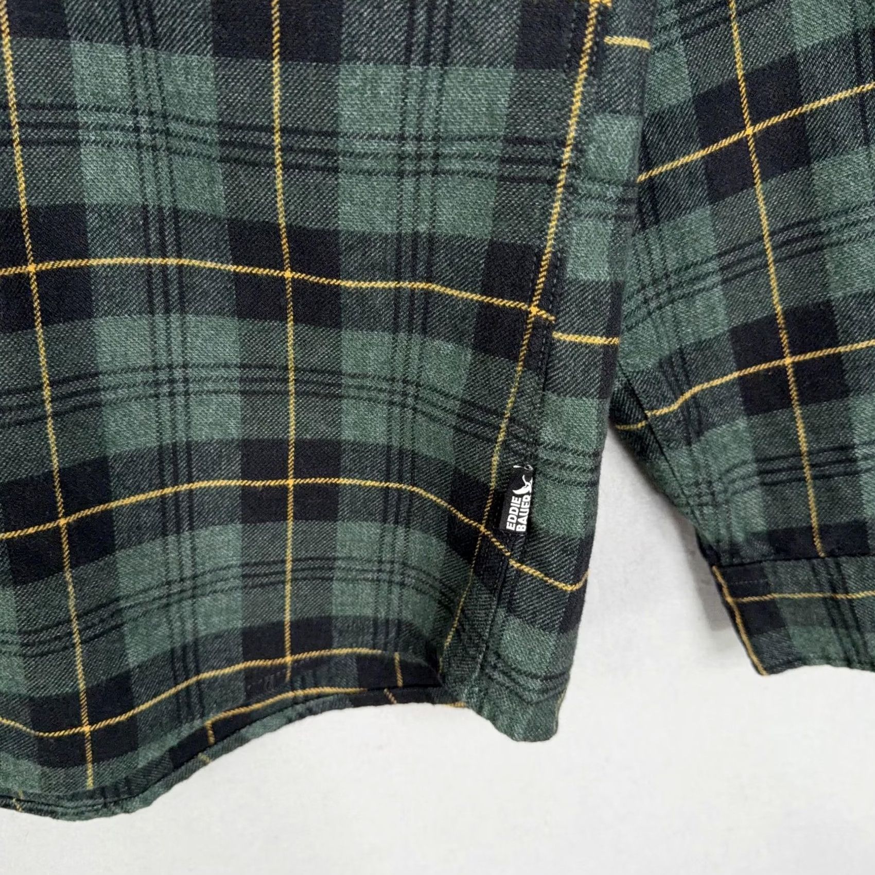 Eddie Bauer VINTAGE Eddie Bauer Shirt Mens Large Green Plaid Flannel Long Sleeve Button Front Size US L / EU 52-54 / 3 - 2 Thumbnail