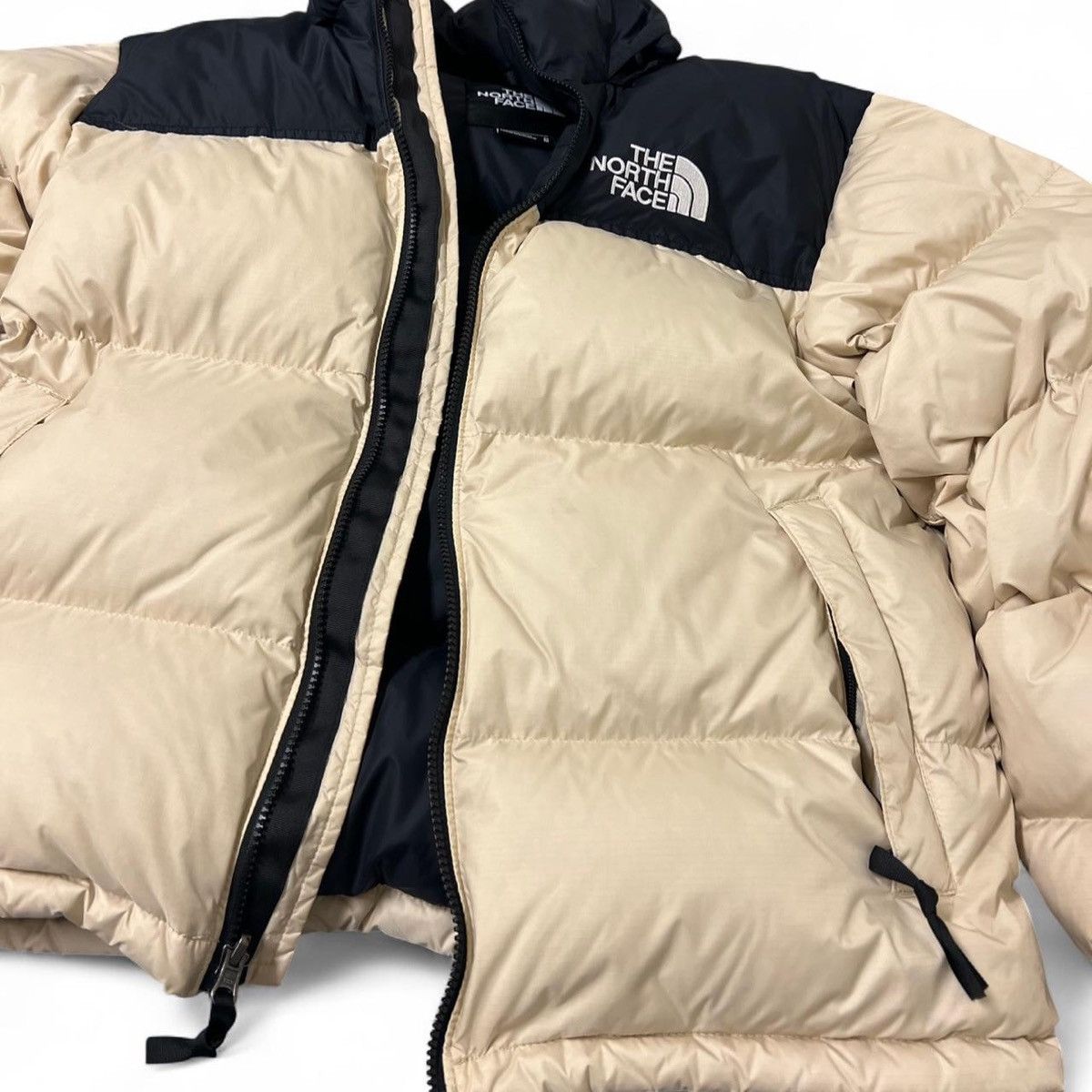 The North Face The North Face 1996 Retro Nuptse Jacket gravel colorway Size US M / EU 48-50 / 2 - 2 Thumbnail