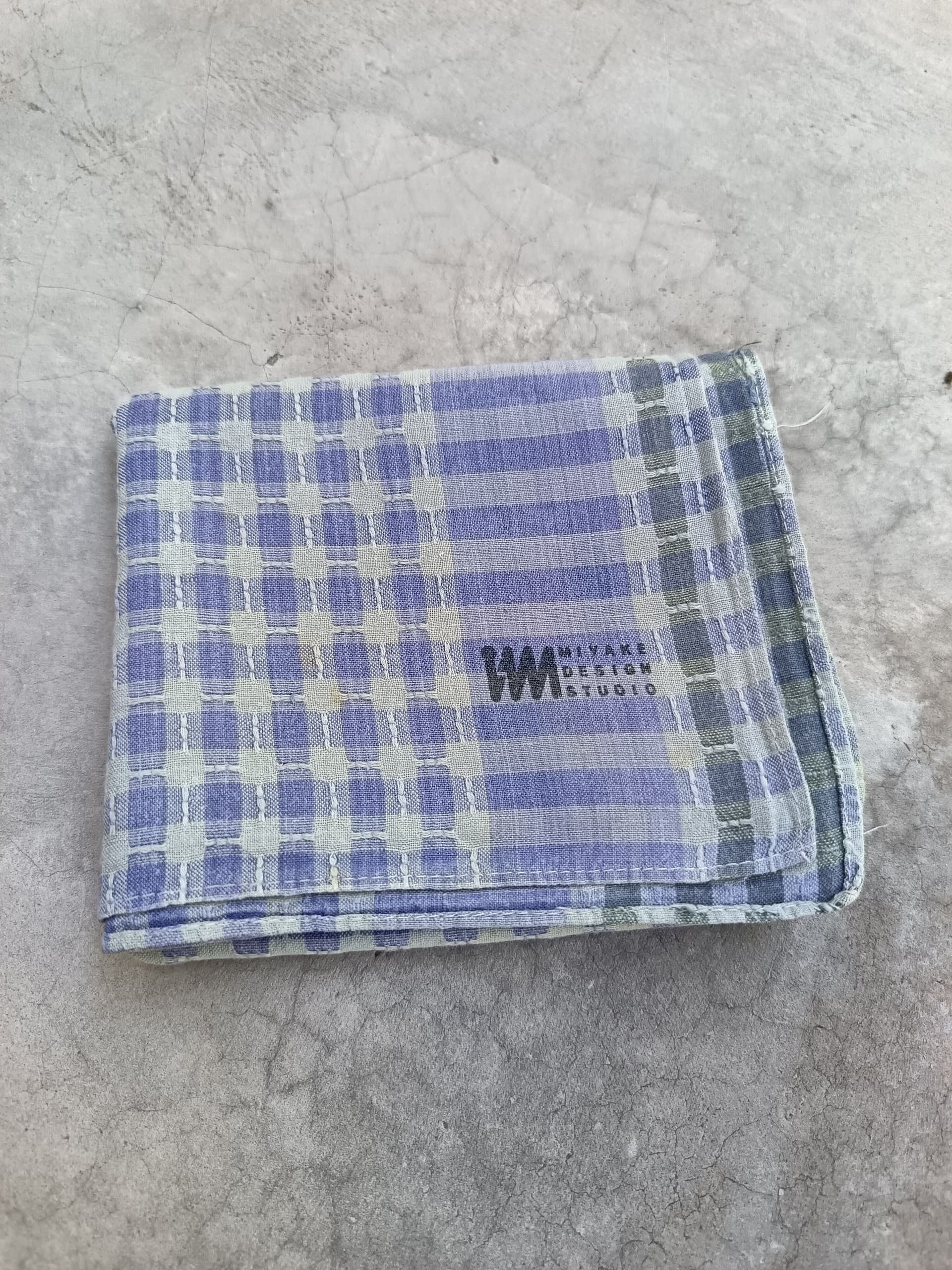 Issey Miyake Issey miyake design studio handkerchief Size ONE SIZE - 1 Thumbnail