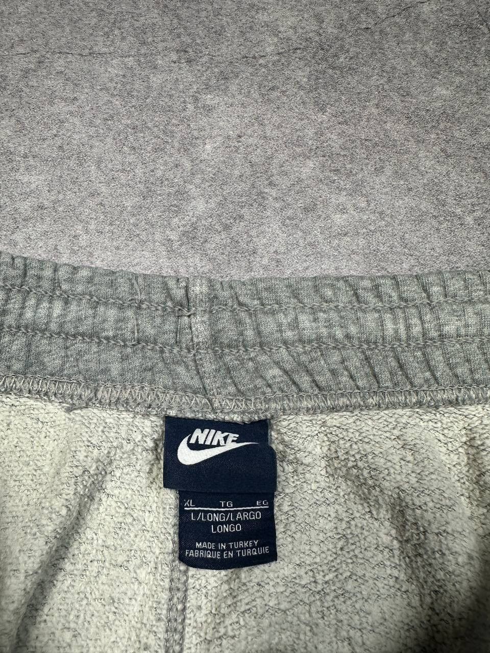 Nike Vintage Nike Track Pants, Size XL – Retro Sportswear Size US 36 / EU 52 - 4 Thumbnail
