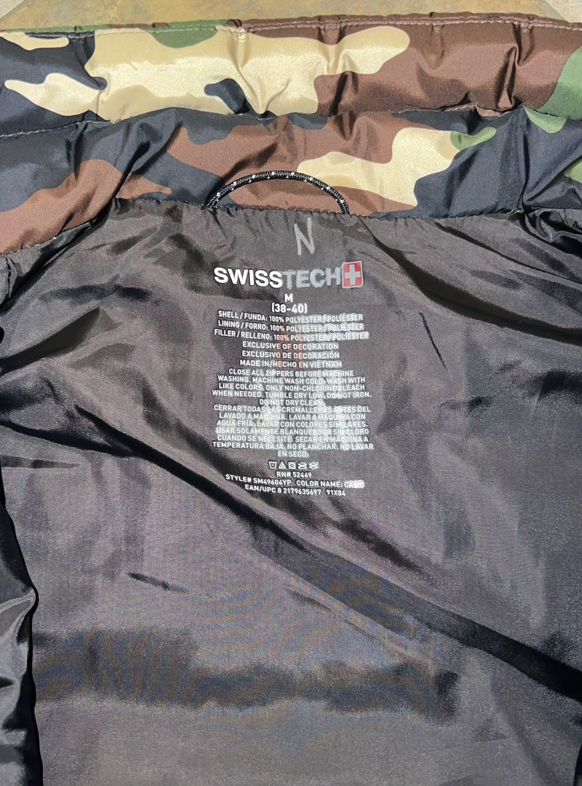 Swissgear SWISSTECH PUFFER CAMO VEST Size US M / EU 48-50 / 2 - 13 Thumbnail