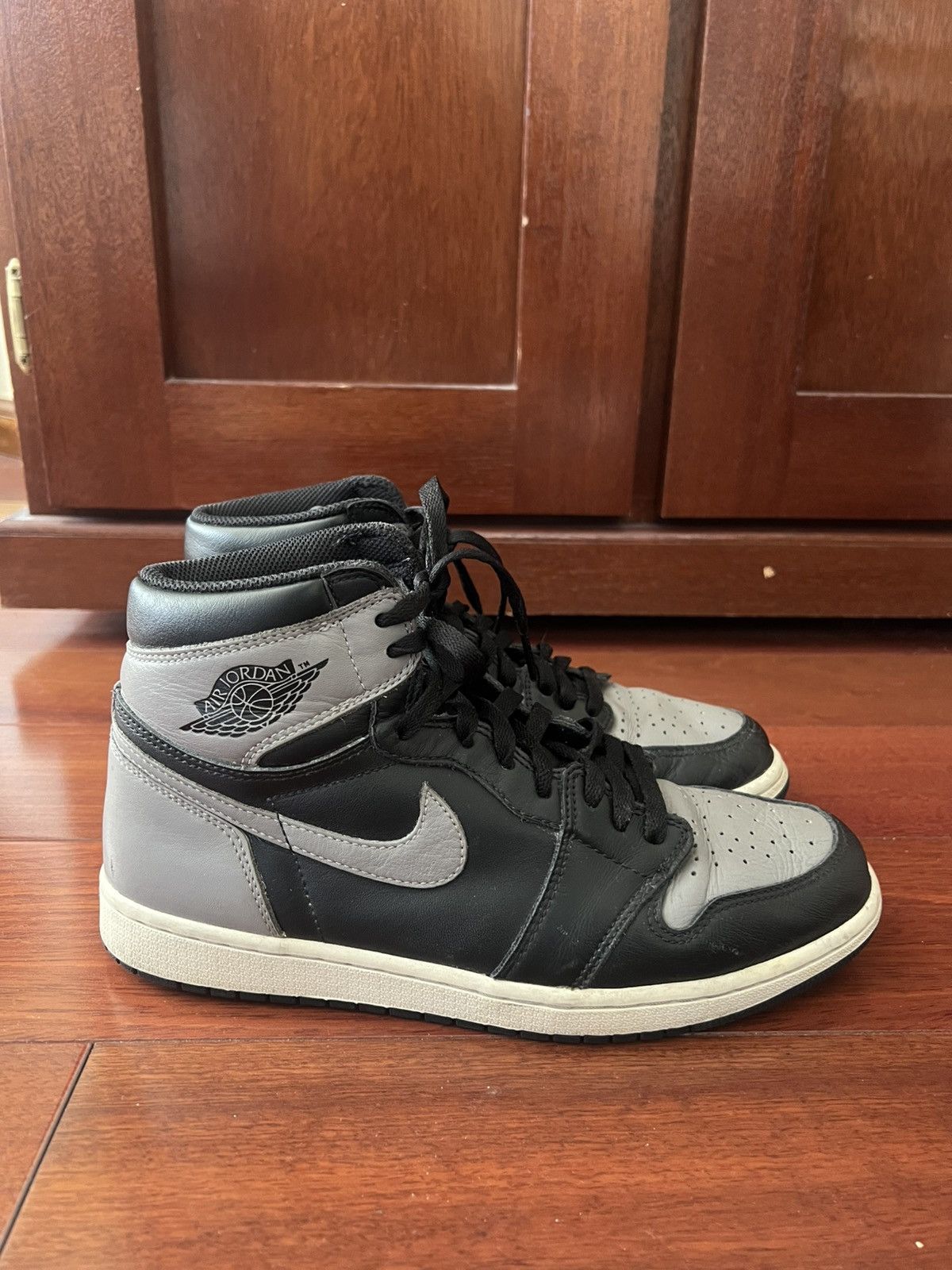 JORDAN 1 RETRO HIGH SHADOW 1.0 2018