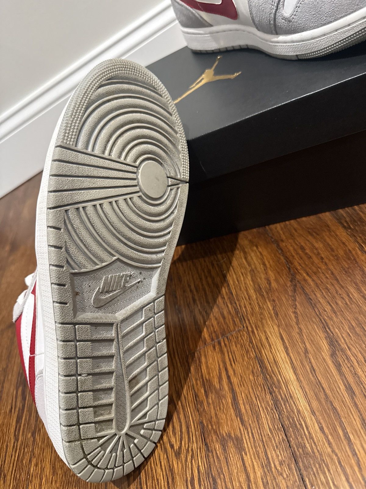 Jordan Brand Air Jordan 1 Low SE Size US 11 / EU 44 - 6 Thumbnail