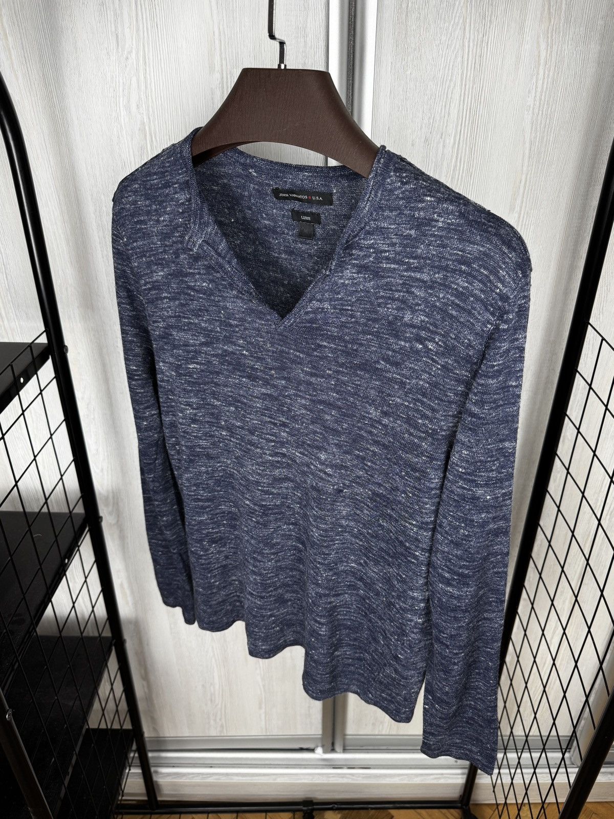 John Varvatos John Varvatos U.S.A Luxe Linen blend henley pullover sz M Size US M / EU 48-50 / 2 - 6 Thumbnail