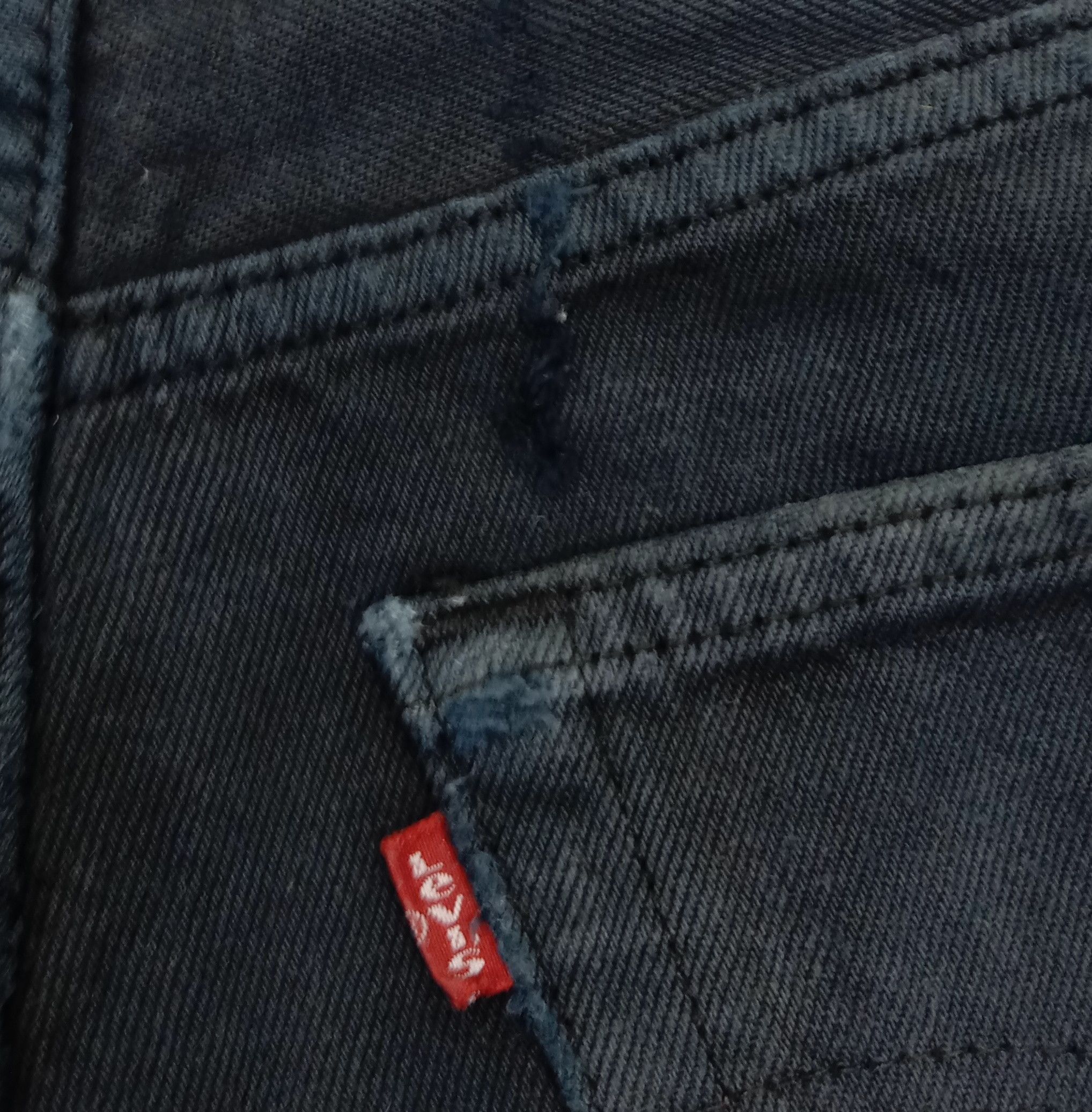 Levi's Vintage Levi's 501 Jeans Faded Black Distressed Denim Size US 31 - 11 Thumbnail