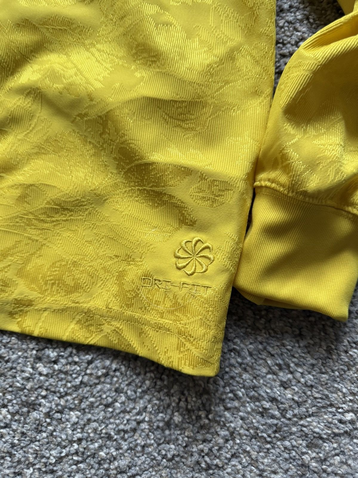 Nike Nike Tech Pack Dri-Fit Long Sleeve Polo Yellow Jacquard Size US M / EU 48-50 / 2 - 7 Thumbnail