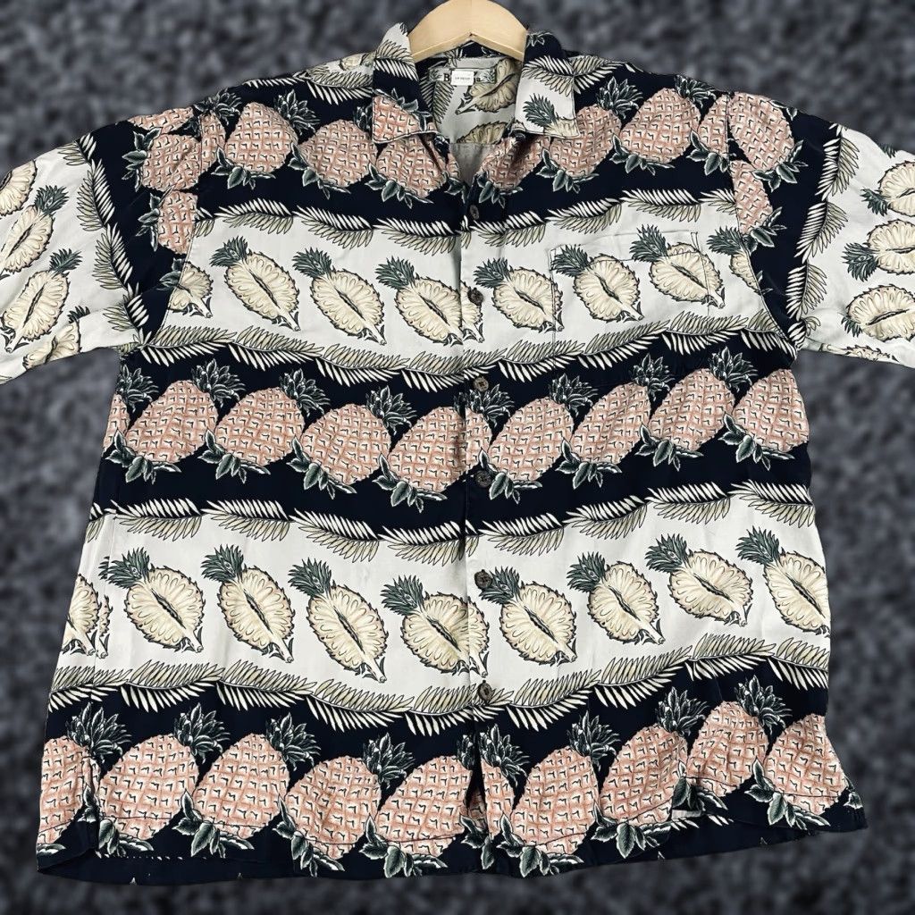 Tommy Bahama VINTAGE Tommy Bahama Shirt Mens L 100% Silk Button Floral Beach Hawaiian Pineapple E228 Size US L / EU 52-54 / 3 - 1 Thumbnail