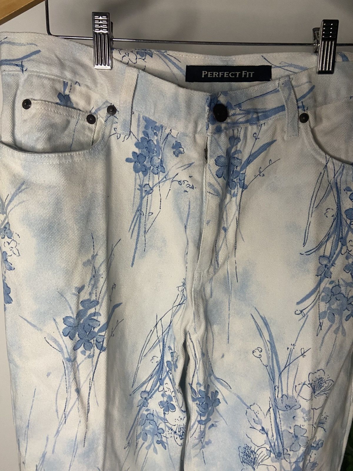 Bill Blass BILLBLASS JEANS RARE DESIGN 😊❤️ Size US 34 / EU 50 - 8 Thumbnail