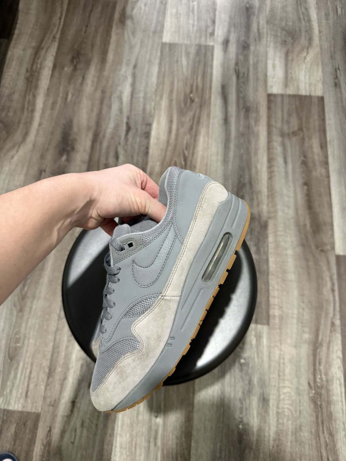 Nike NIKE AIR MAX 1 LOW SNEAKERS MENS GRAY TRAINERS Y2K DRILL Size US 9.5 / EU 42-43 - 12 Thumbnail