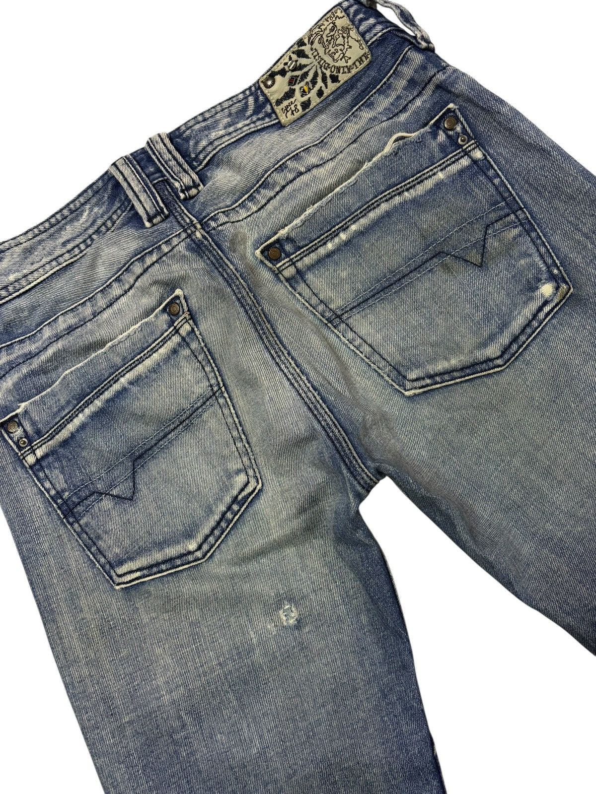 Diesel Vtg Diesel Timmen Grunge Distressed Jeans Size US 30 / EU 46 - 5 Thumbnail