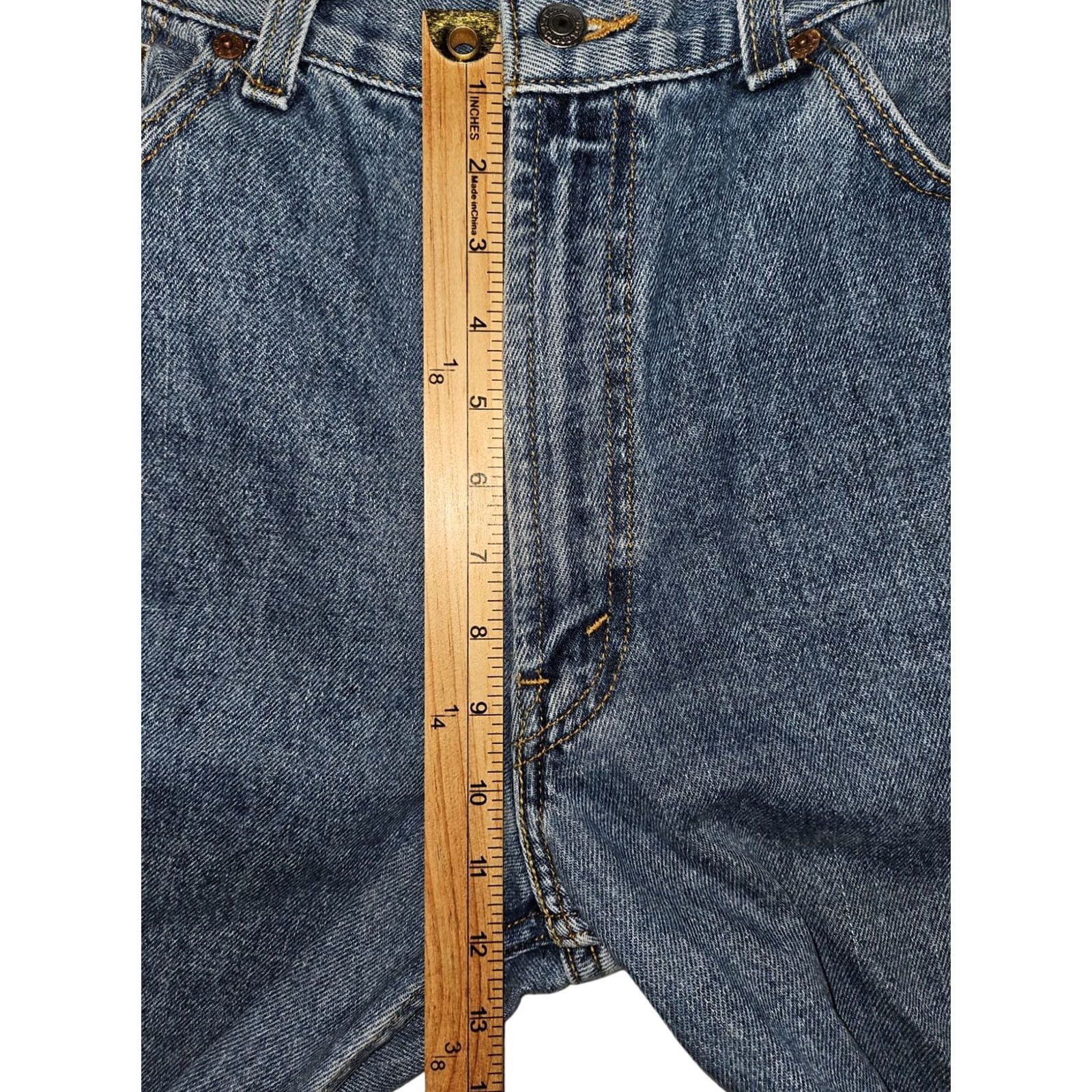 Levi's Levi's 550 Jeans Men 38x28 Regular Mid Rise Straight Blue Denim Grunge 90s Style, Belt Loop Off, Good Used Condition Size US 38 / EU 54 - 5 Thumbnail