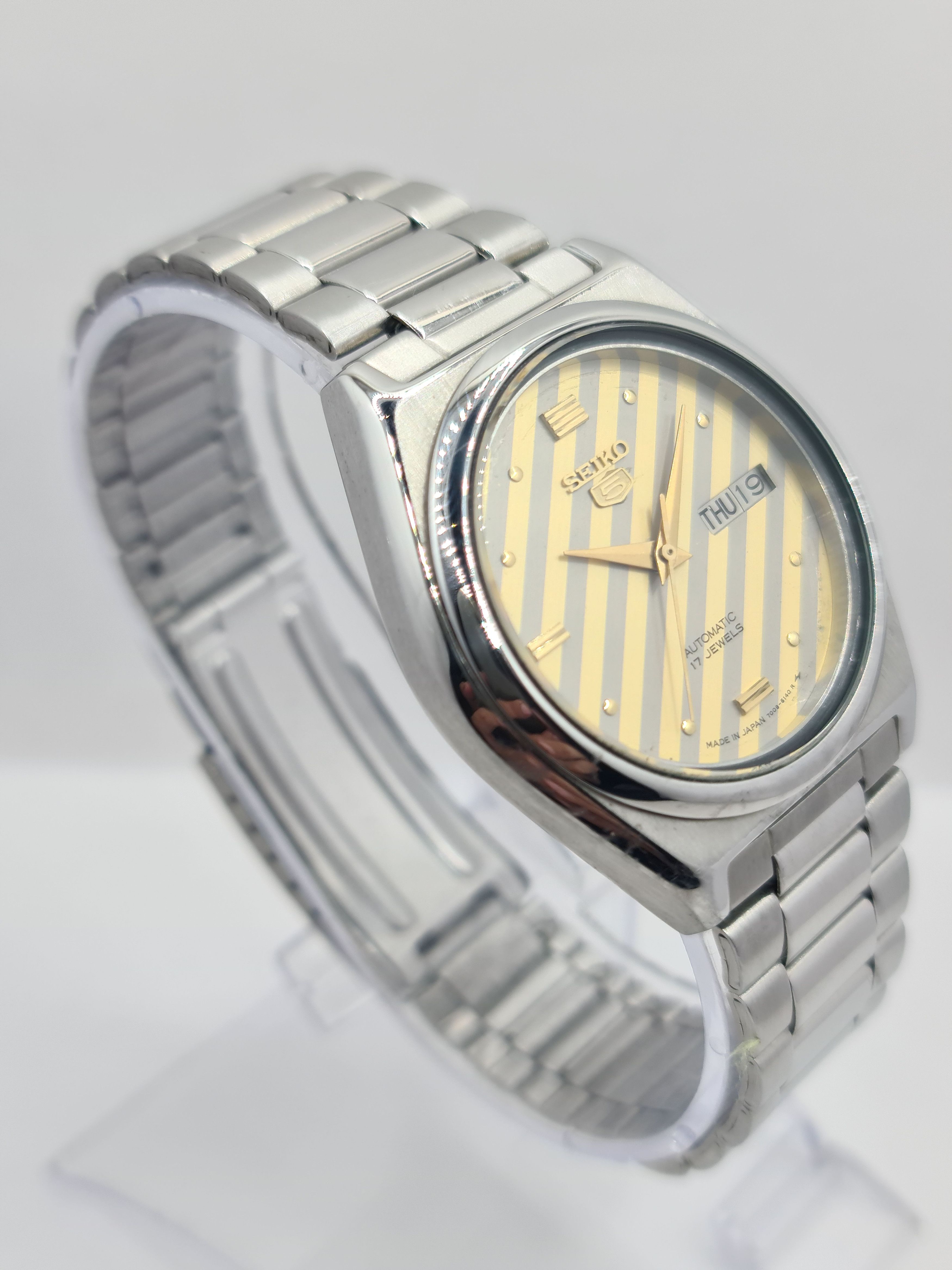 Seiko Seiko 5 Automatic 7009 Vintage 36mm Golden Dial Watch Size 36 - 3 Thumbnail