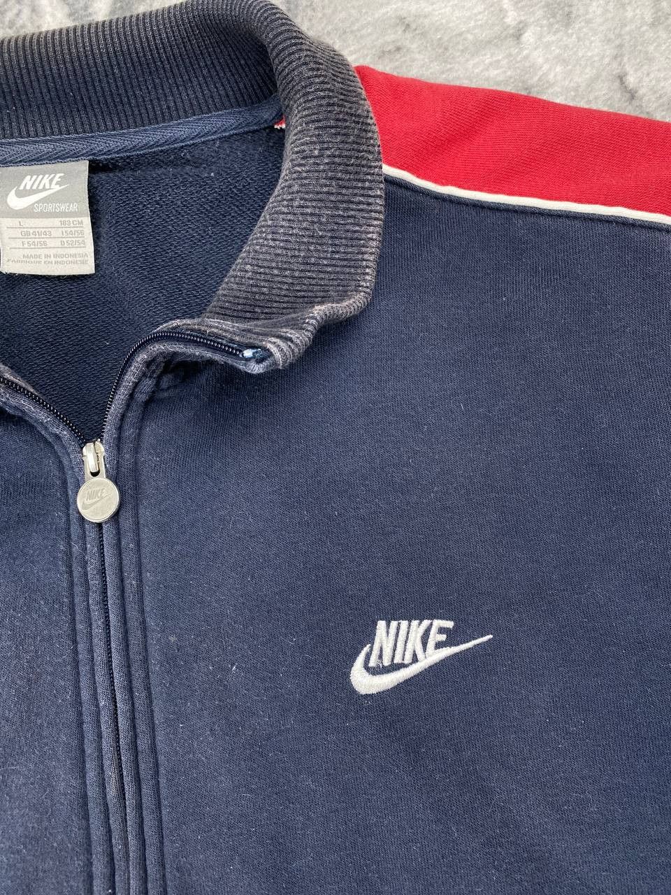 Nike Vintage Nike Tracksuit Jacket And Pants Men Size L Blue/ Red Size US L / EU 52-54 / 3 - 2 Thumbnail