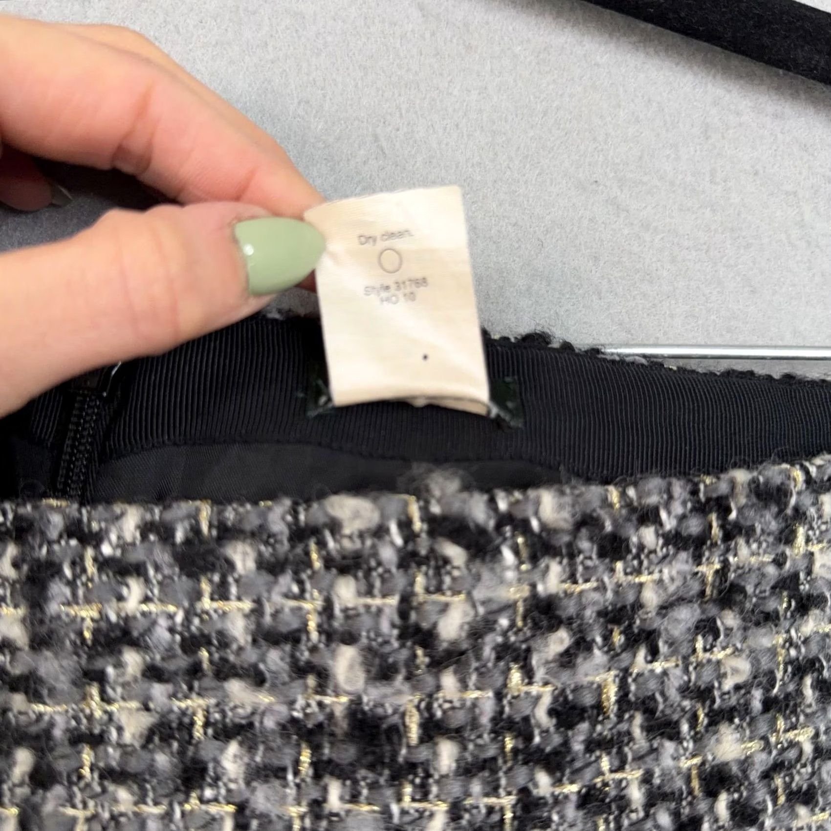 J.Crew J.Crew Skirt Womens 6 Gray Boucle Tweed Mini Pencil Lined Winter Office Size 28" / US 6 / IT 42 - 4 Thumbnail