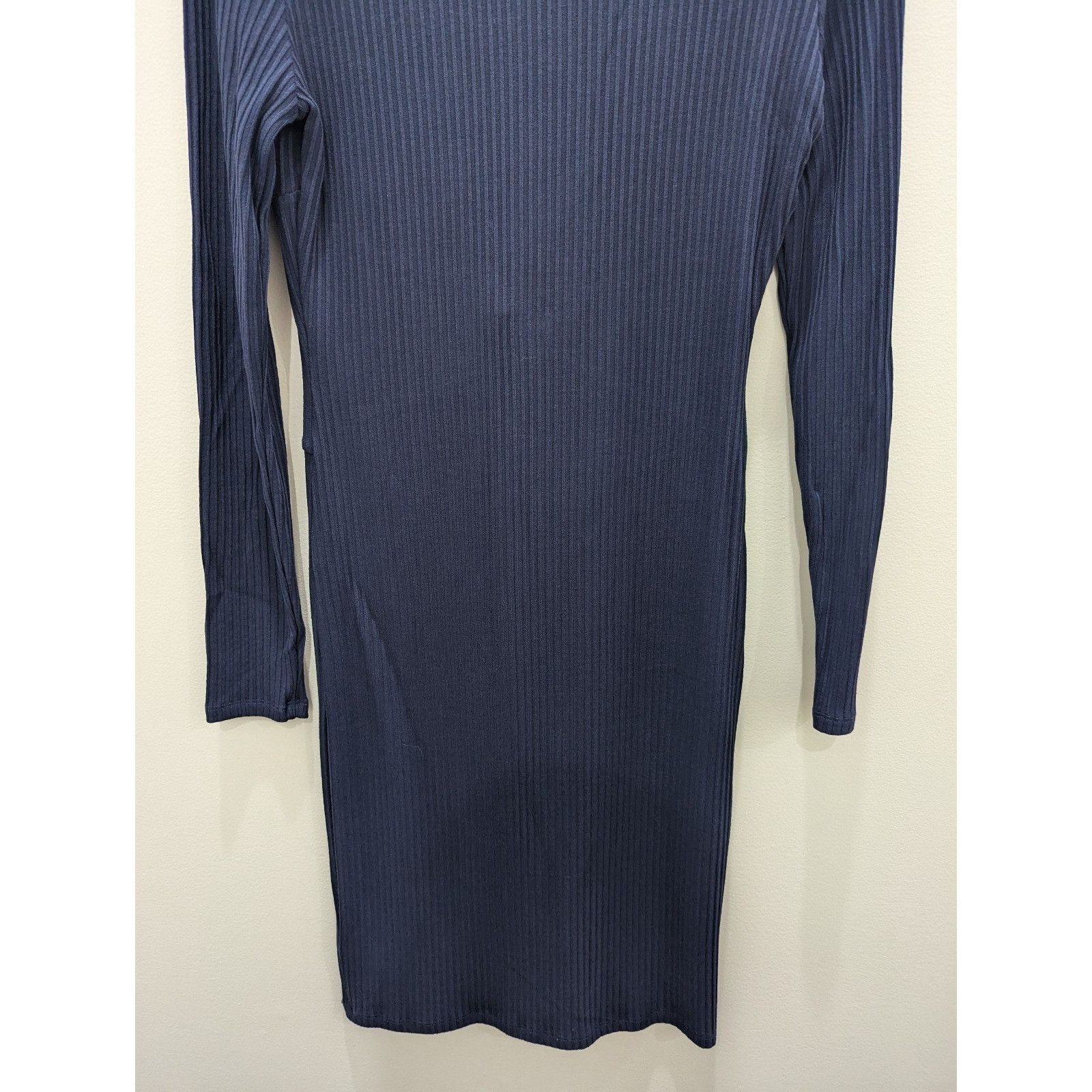 Michael Kors Women's Sz Medium MICHAEL Michael Kors Twisted Ribbed-Knit D Size M / US 6-8 / IT 42-44 - 6 Thumbnail