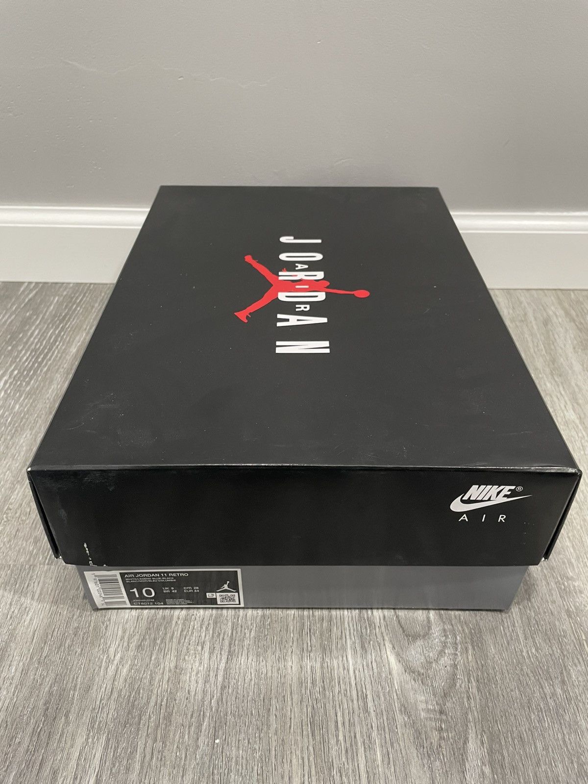Jordan Brand Jordan 11 Retro ‘Columbia / Legend Blue’ Size US 10 / EU 43 - 10 Thumbnail