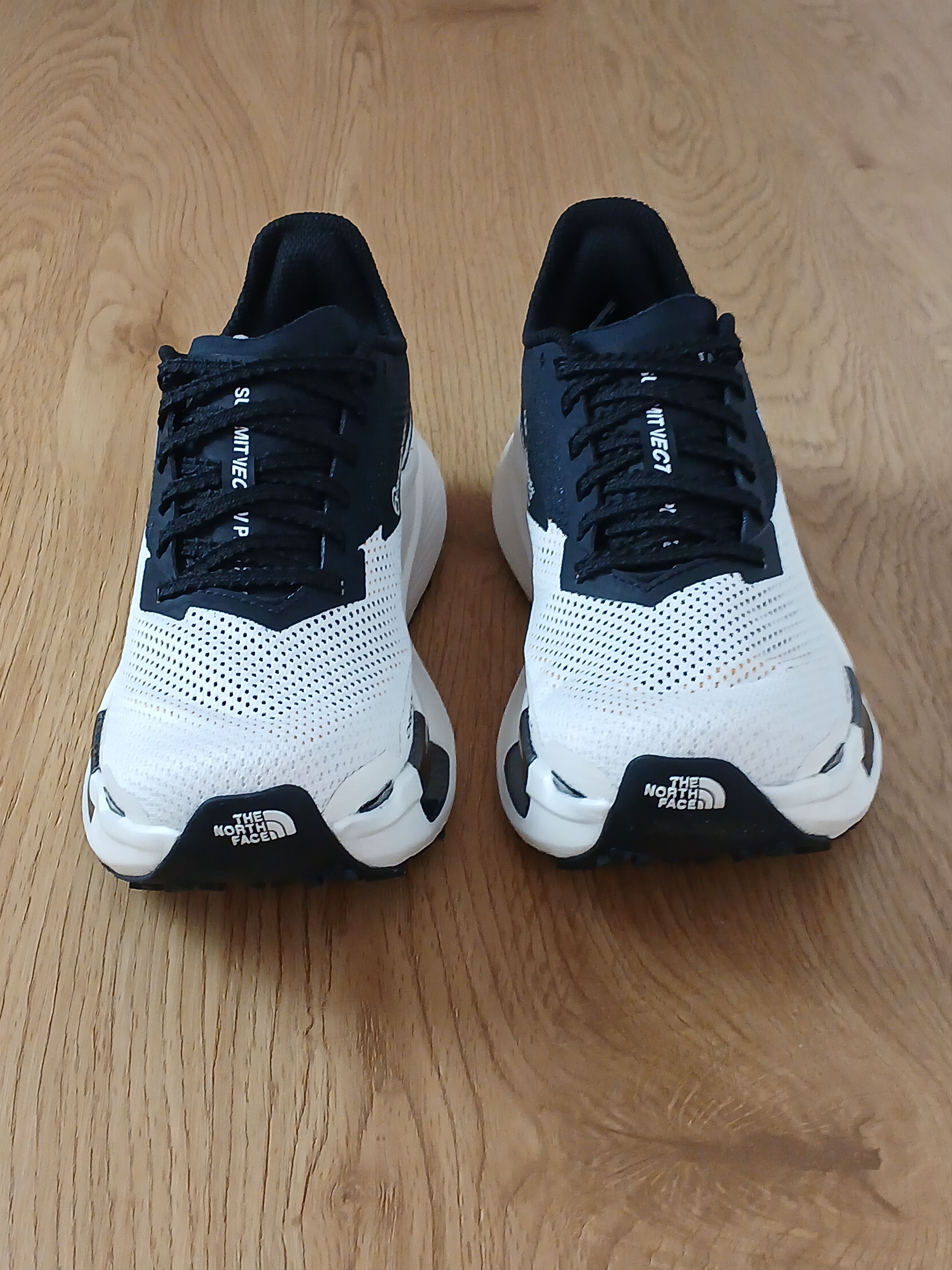 The North Face New The North Face Summit Vectiv Pro 2 Sneakers Size US 7.5 / EU 40-41 - 2 Thumbnail