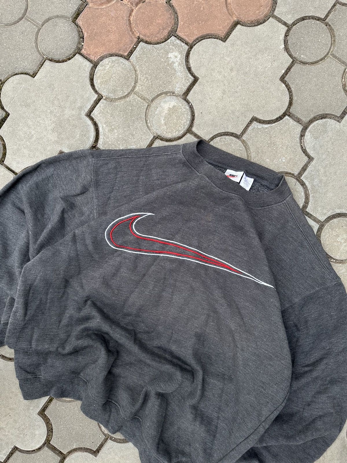 Nike × Vintage Vintage Nike Center Swoosh Big Logo Sweatshirt USA Size US M / EU 48-50 / 2 - 2 Thumbnail