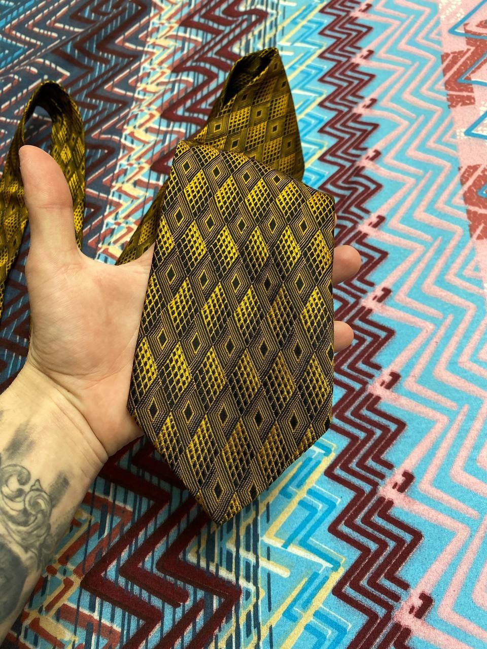 Prada PRADA MILANO ITALY NECKTIE GEOMETRIC DESIGN COLOUR Size ONE SIZE - 6 Thumbnail