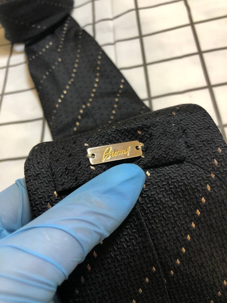 Brioni BRIONI Men's Handmade Silk Tie Classic Gold Embroidery Size ONE SIZE - 4 Thumbnail