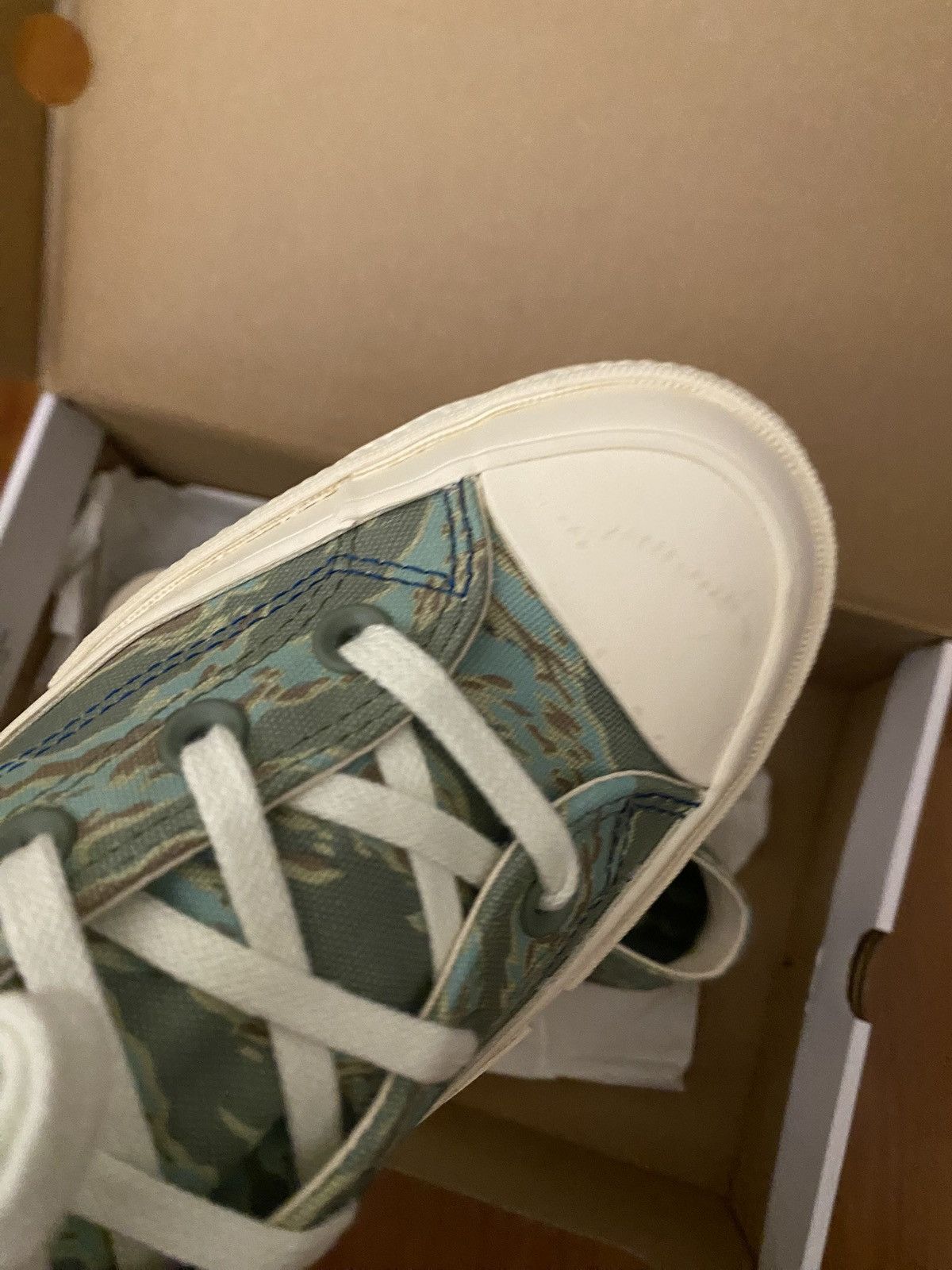 Converse × Undefeated Converse Undefeated Chuck 70 Mid Size US 8.5 / EU 41-42 - 8 Thumbnail