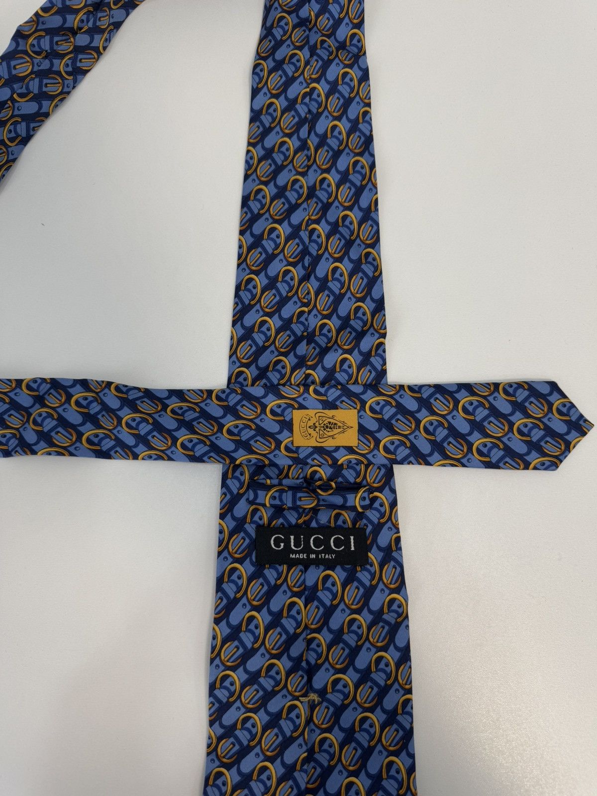 Gucci Rere! Vintage Gucci Tie Size ONE SIZE - 1 Thumbnail