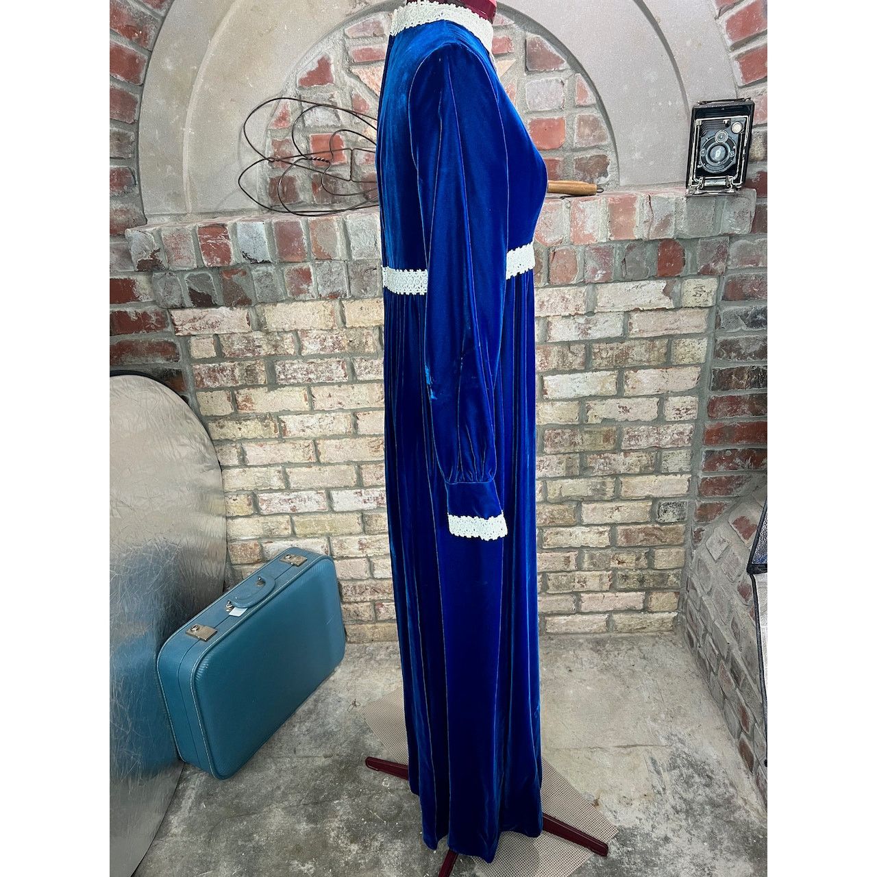 Vintage maxi dress velvet blue lace gothic formal Size XL / US 12-14 / IT 48-50 - 10 Thumbnail