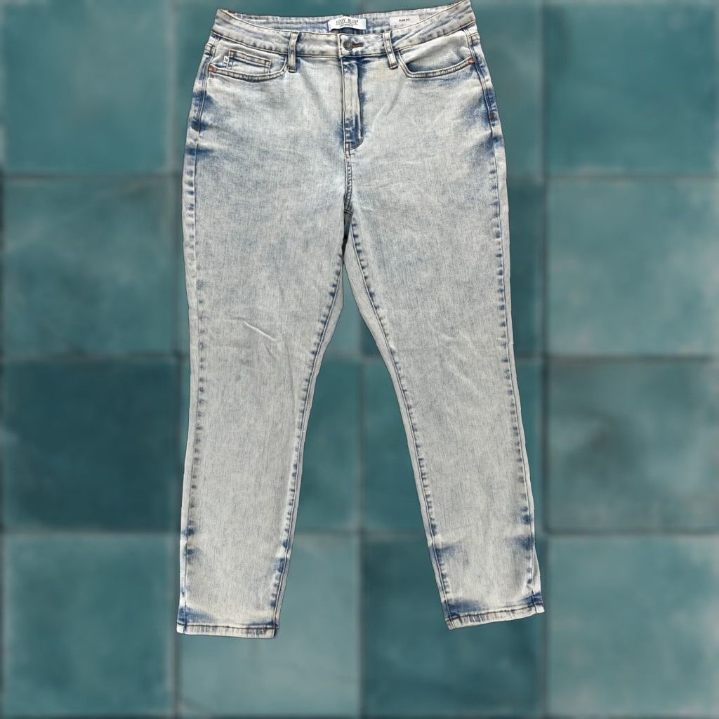 Denime Judy Blue Slim Fit Jeans Women's 13/31 Light Acid Wash Blue Stretch Denim Preppy Jeans (13/31, Slim, High Rise) Mens? Size 24" / US 00 / IT 34 - 1 Thumbnail