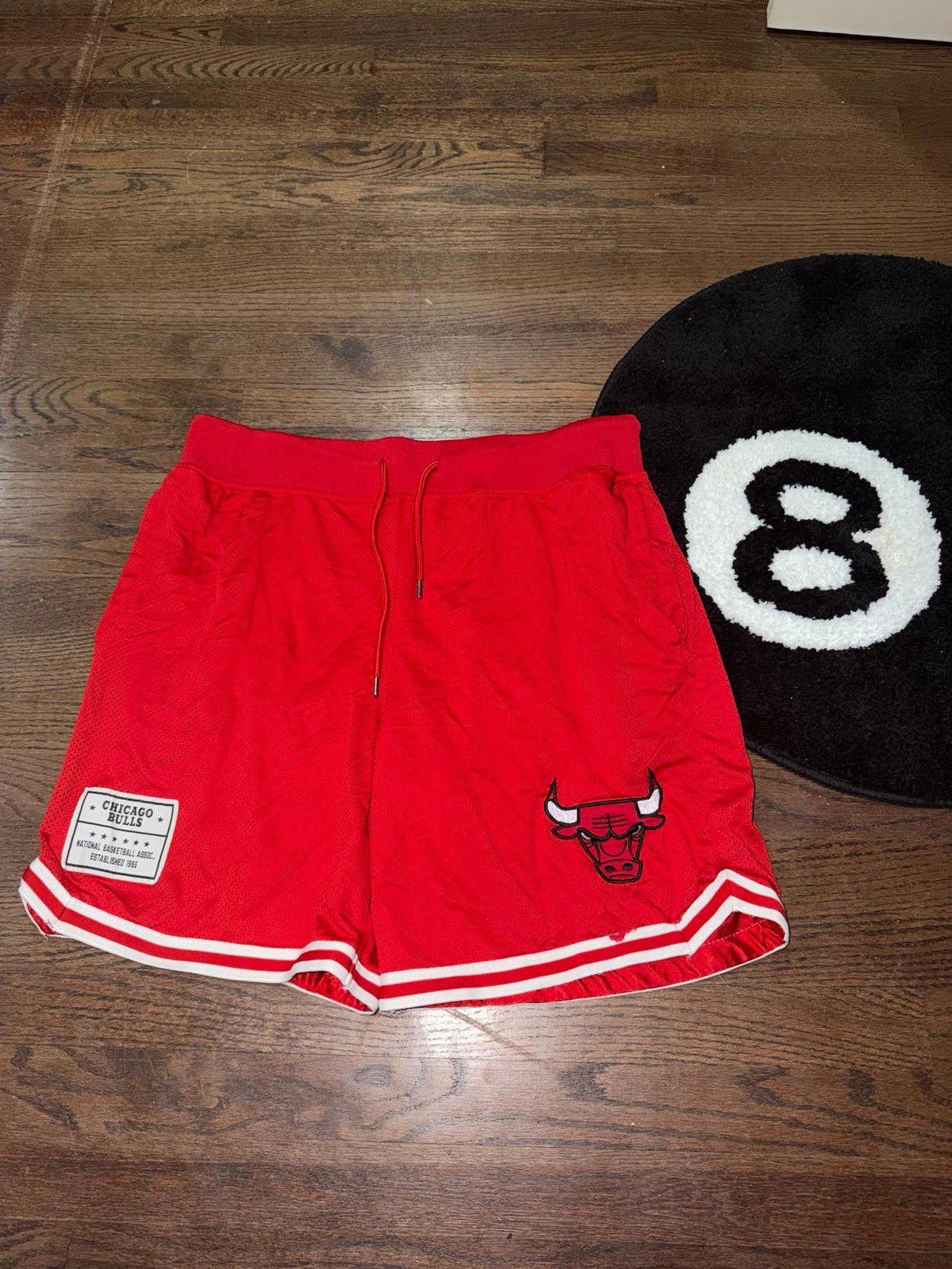 NBA NBA Ultra Game Chicago Bulls Mesh Baggy Hoop Shorts Mens XL Size US 36 / EU 52 - 1 Thumbnail