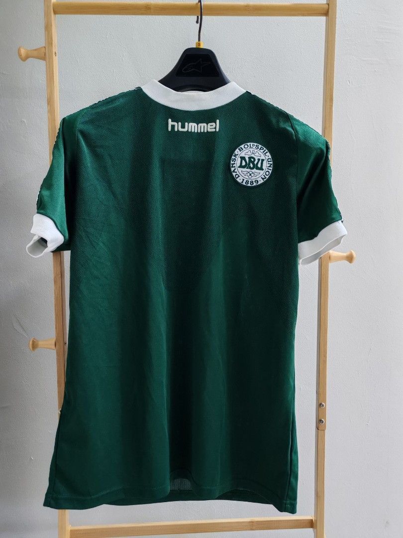 Vintage Denmark 2002/03 Goalkeeper Away Jersey – Forest Green Hummel Size US M / EU 48-50 / 2 - 1 Thumbnail