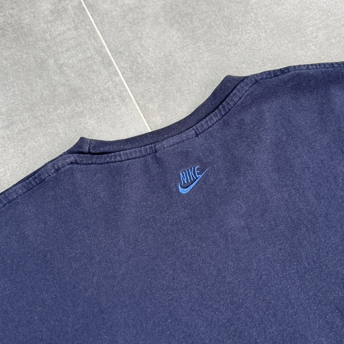 Nike × Vintage Vintage Nike Big Logo Y2K 90s Men T-Shirt Size L Size US L / EU 52-54 / 3 - 20 Thumbnail