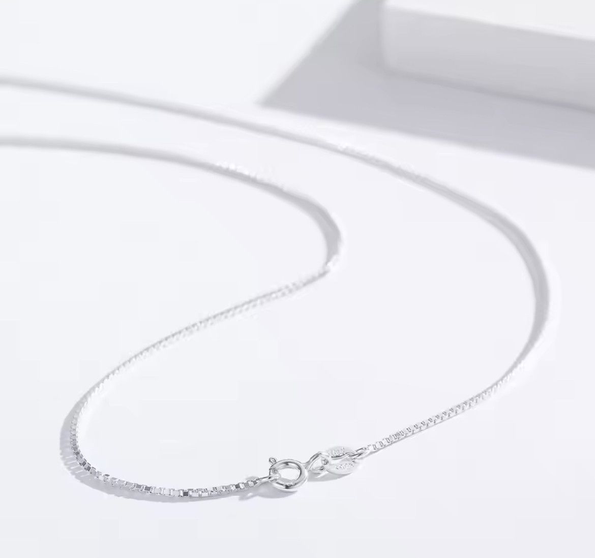 Jewelry × Vintage Unisex 1mm Thin Box Chain Necklace Size ONE SIZE - 1 Thumbnail