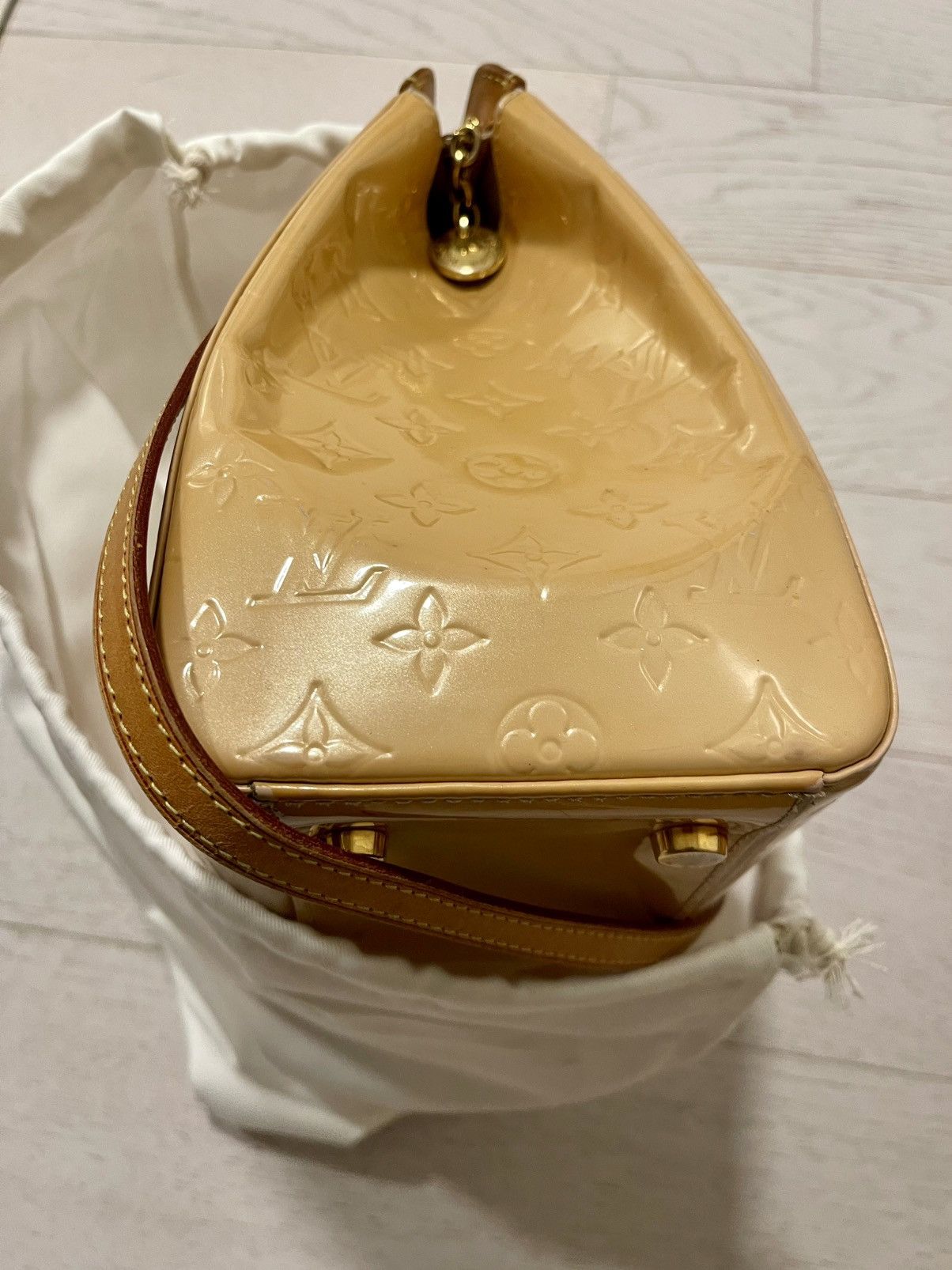 Louis Vuitton LOUIS VUITTON Vernis Brea GM Shoulder Bag RETAIL $3050 Size ONE SIZE - 5 Thumbnail